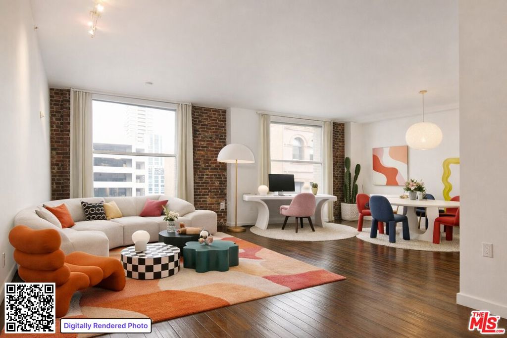 257 S Spring Street #4L