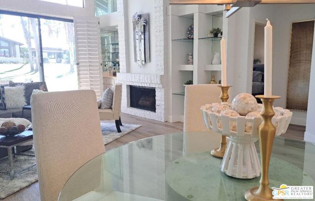 307 Appaloosa Way, Palm Desert CA: https://media.crmls.org/mediaz/72c9eeb3-d9e1-4b87-a922-b0071bd9eeda.jpg