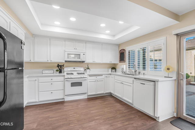 Detail Gallery Image 6 of 27 For 1610 Parrot Ct, Ventura,  CA 93003 - 3 Beds | 2/1 Baths