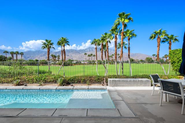 519 Soriano Way, Palm Springs, CA 92262