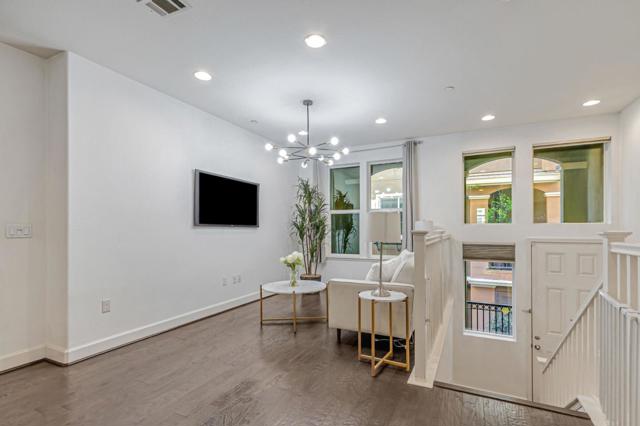 168 Currlin Circle, Milpitas CA: https://media.crmls.org/mediaz/72cc3851-36f0-4abb-ab8e-4a23a2f7520b.jpg