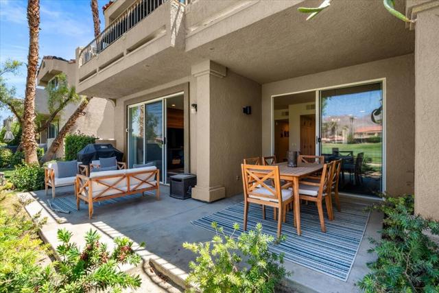 55347 Winged Foot, La Quinta CA: https://media.crmls.org/mediaz/72cc4565-ce60-4cca-8eb4-73fdf523cde2.jpg