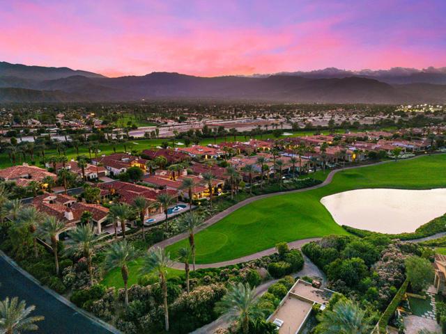 75836 Via Cortona, Indian Wells CA: https://media.crmls.org/mediaz/72cc8dd4-863a-4c69-8ea2-0ac00d61306c.jpg