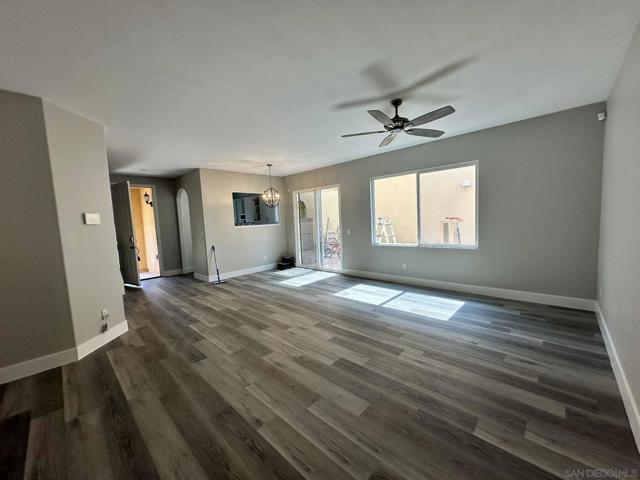 Image 4 of 19 For 1726 Pember Ave