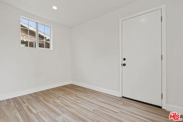 1060 Mcfarland Avenue, Wilmington CA: https://media.crmls.org/mediaz/72ce318c-6f68-4e82-834c-6441ea7c677f.jpg