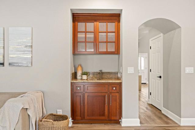 229 Marvilla Circle, Pacifica CA: https://media.crmls.org/mediaz/72d08fd2-7667-419e-98f3-a7b049badd74.jpg