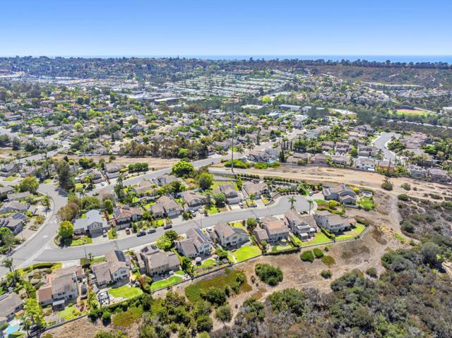 Detail Gallery Image 56 of 59 For 825 Robert Ln, Encinitas,  CA 92024 - 4 Beds | 3 Baths