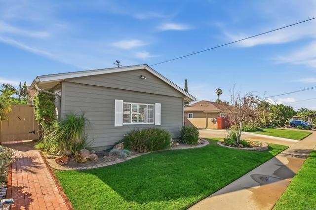 Detail Gallery Image 38 of 38 For 4367 Cannington Dr, San Diego,  CA 92117 - 3 Beds | 2 Baths