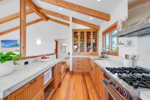 325 Kingsbury Drive, Aptos CA: https://media.crmls.org/mediaz/72d28637-b77e-4adf-9155-54d4d6f95947.jpg