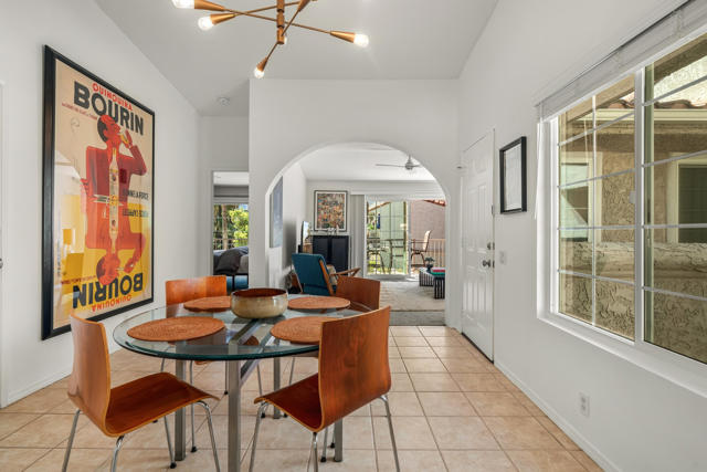 500 S Farrell Drive #F44, Palm Springs, CA 92264