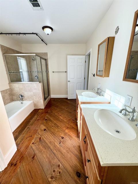 820 E Gettysburg Avenue, Fresno CA: https://media.crmls.org/mediaz/72d60ac6-8838-4249-9a13-4fcad1ccad11.jpg