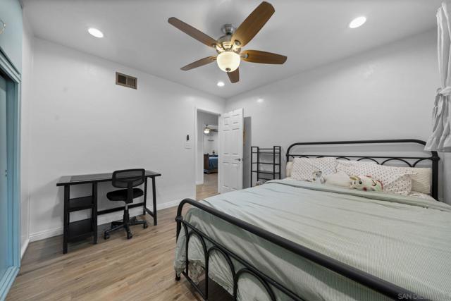 1780 Grove Rd, El Cajon CA: https://media.crmls.org/mediaz/72d69896-fea9-446e-b508-837a5fbe56d3.jpg