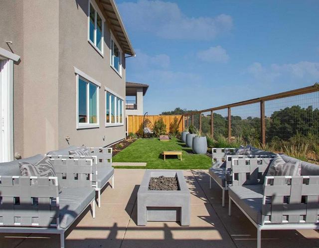 7120 Rece Lane, Gilroy CA: https://media.crmls.org/mediaz/72d71949-77c6-43c4-8eaf-4bc0bbb02b40.jpg