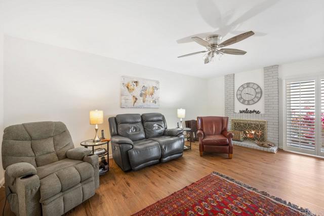 Detail Gallery Image 19 of 33 For 17503 Plaza Dolores, San Diego,  CA 92128 - 2 Beds | 2 Baths