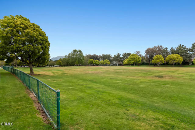 1728 Via Pajaro, Camarillo CA: https://media.crmls.org/mediaz/72d7b388-6f06-4cac-a5d2-38783b9c56e0.jpg