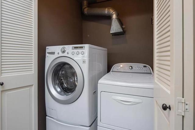 2665 Carolina Avenue, Redwood City CA: https://media.crmls.org/mediaz/72dbdf0a-e039-4b47-ad0d-e5fa53d903ed.jpg
