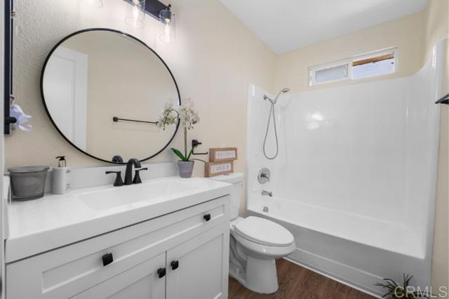 1157 Emerald Ave, El Cajon CA: https://media.crmls.org/mediaz/72dc353c-af21-4948-a391-a97a2267f9a8.jpg