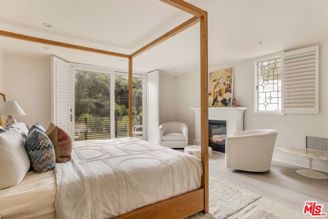 Drew Fenton | 959 Crater Oak Drive Calabasas CA | MLS: 7287258