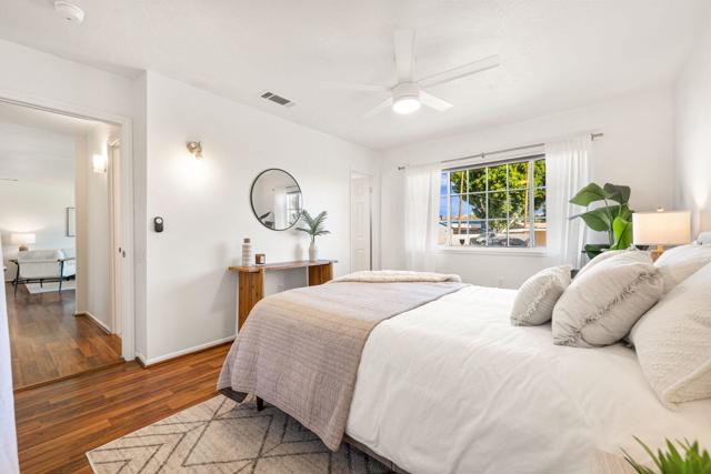 42245 Kansas Street, Palm Desert CA: https://media.crmls.org/mediaz/72dd5033-f326-4fcd-964e-4ec9944086c4.jpg