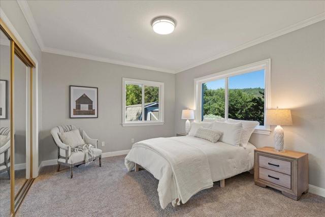 25400 Radonich Road, Los Gatos CA: https://media.crmls.org/mediaz/72dd9fad-cb92-440b-898d-f61ecfa7ee7f.jpg