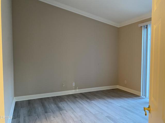 Detail Gallery Image 8 of 24 For 2394 Pleasant Way #J,  Thousand Oaks,  CA 91362 - 2 Beds | 1 Baths