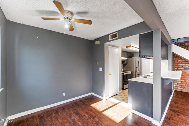 Detail Gallery Image 10 of 29 For 628 Paseo La Perla, Thousand Oaks,  CA 91320 - 2 Beds | 1 Baths