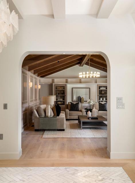 26201 Dori Lane, Los Altos Hills CA: https://media.crmls.org/mediaz/72e00c70-711a-4143-981c-6caee137d0b5.jpg