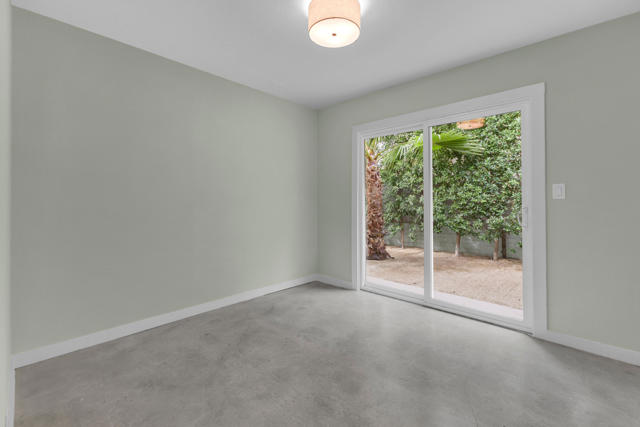 3967 E Sunny Dunes Road, Palm Springs, CA 92264