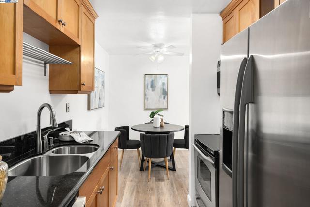 4081 Clayton Rd, Concord CA: https://media.crmls.org/mediaz/72e09f08-3097-4dca-98cd-4205b06672b9.jpg