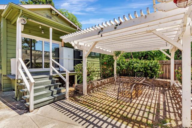 7449 Church Street, Gilroy CA: https://media.crmls.org/mediaz/72e0a8de-6979-468e-9e35-84a4800a4a5d.jpg