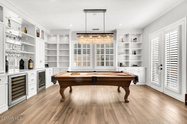 5715 Calais Court, Calabasas CA: https://media.crmls.org/mediaz/72e122e2-9cb3-444c-9064-0029a950324c.jpg