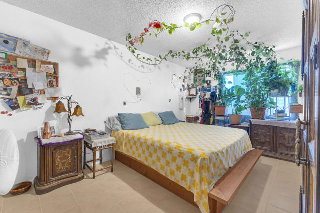 66550 San Diego Dr Drive, Desert Hot Springs CA: https://media.crmls.org/mediaz/72e2305f-9dab-4a0f-bb4c-e63b8a1a2d9b.jpg