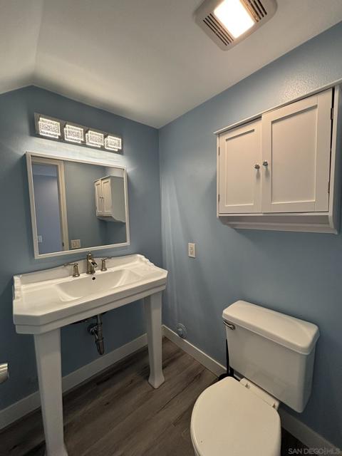 3249 Loma Riviera Dr., San Diego CA: https://media.crmls.org/mediaz/72e2639e-6a7f-4a0c-a799-9e2a2b65a57b.jpg