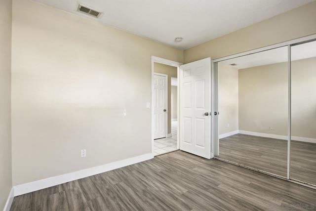 525 N Beech St, Escondido CA: https://media.crmls.org/mediaz/72e2be63-29e5-4100-a316-0bd99e778435.jpg