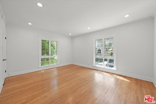 6233 W 6th Street, Los Angeles CA: https://media.crmls.org/mediaz/72e2f85f-cccb-4eec-af54-8f81cb1bc176.jpg
