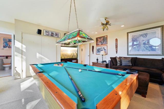 25 Oakhurst Road, San Rafael CA: https://media.crmls.org/mediaz/72e391c3-428e-4ee5-872f-229764052ab4.jpg