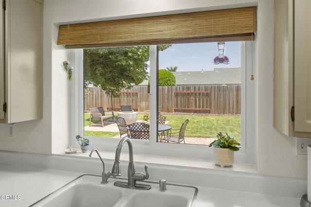 3051 Ketch Place, Oxnard CA: https://media.crmls.org/mediaz/72e504b3-b422-4f4c-8fa8-84340d402238.jpg