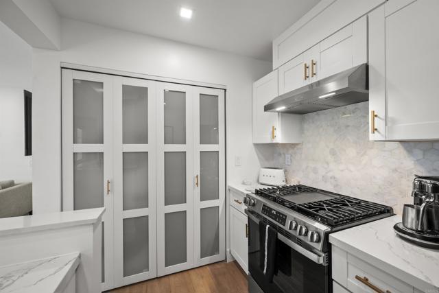 Detail Gallery Image 12 of 47 For 746 Eastshore #106,  Chula Vista,  CA 91913 - 2 Beds | 2 Baths