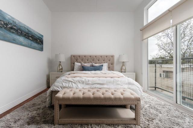 Detail Gallery Image 9 of 21 For 5050 Cahuenga Bld, North Hollywood,  CA 91601 - 3 Beds | 2 Baths