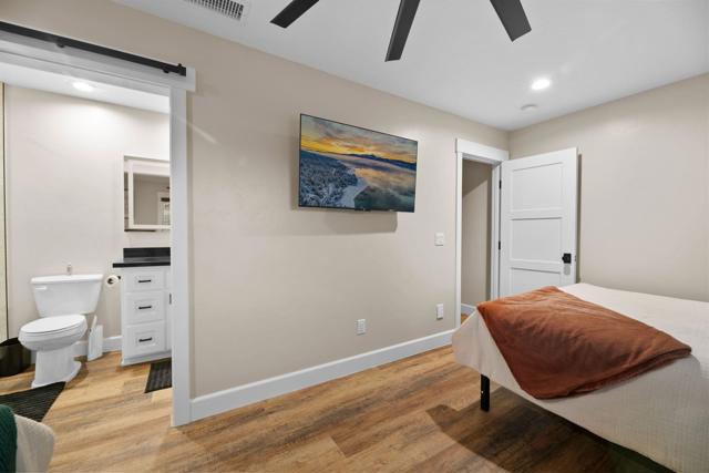 47145 Skyview Drive, Big Bear CA: https://media.crmls.org/mediaz/72e729c9-8fa5-41a0-86c9-143bc9d226e9.jpg