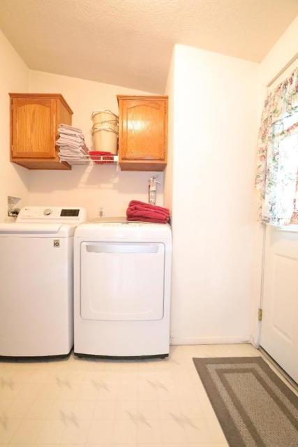 3637 Snell Avenue, San Jose CA: https://media.crmls.org/mediaz/72e787a2-697f-4a11-b3ca-1c8c9fc84f89.jpg