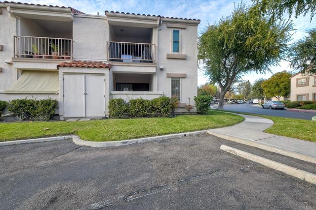 13006 Wimberly Square, Rancho Bernardo (San Diego) CA: https://media.crmls.org/mediaz/72e793a6-467c-4c37-81a6-29a28bc6d425.jpg