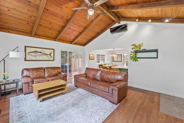 354 Lenore Way, Felton CA: https://media.crmls.org/mediaz/72e82002-5254-462a-8b25-e58c389627e8.jpg