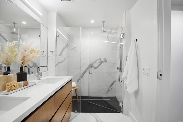 Image 12 of 56 For 1388 Kettner Blvd  1703