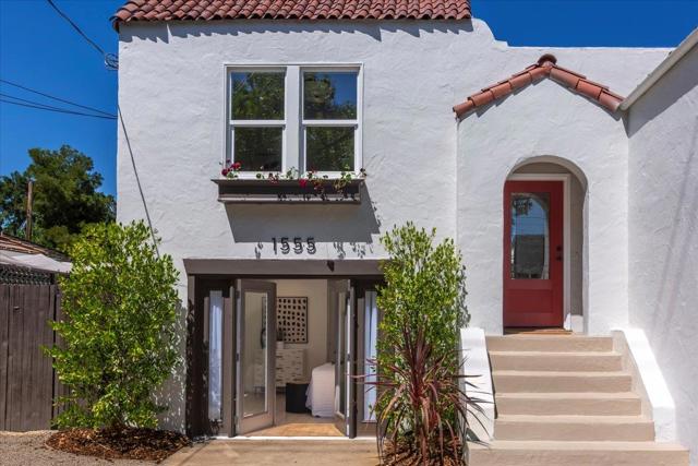 1555 Alma Street, Palo Alto CA: https://media.crmls.org/mediaz/72e9fba8-e280-4c96-aaeb-14eef8b5b0b0.jpg