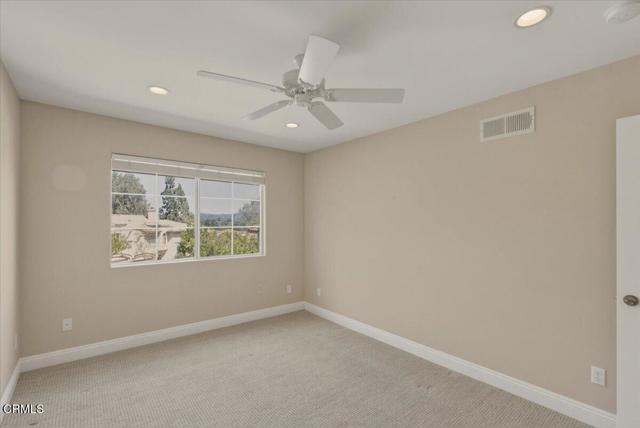Detail Gallery Image 11 of 27 For 1048 Larry Ct, Newbury Park,  CA 91320 - 3 Beds | 2/1 Baths
