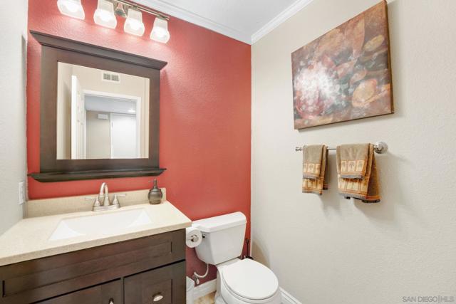 1627 Woodrun Place, El Cajon CA: https://media.crmls.org/mediaz/72ebf54b-528f-4b2d-a250-24e822ca31bf.jpg