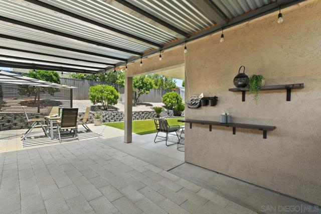 10240 Princess Marcie Dr, Santee CA: https://media.crmls.org/mediaz/72ecdb60-acb7-4011-8ce1-69f60a1c906d.jpg