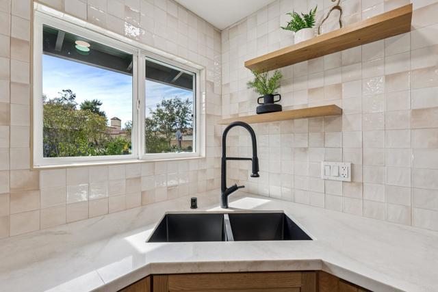 Detail Gallery Image 26 of 72 For 16799 Acena Dr, San Diego,  CA 92128 - 3 Beds | 2 Baths