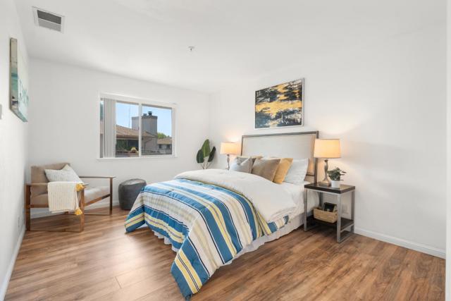 25163 Copa Del Oro Drive, Hayward CA: https://media.crmls.org/mediaz/72edf3ba-09a4-42fb-ad8c-81a1907914e4.jpg